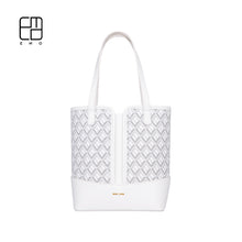 將圖片載入圖庫檢視器 超纖皮革狗牙吊籃包 Dog Teeth Bucket Bag